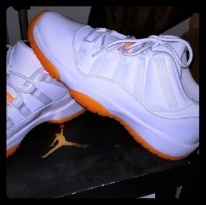 Jordan citrus low 11's